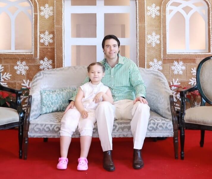 Mr. David Daepp with his daughter Leila