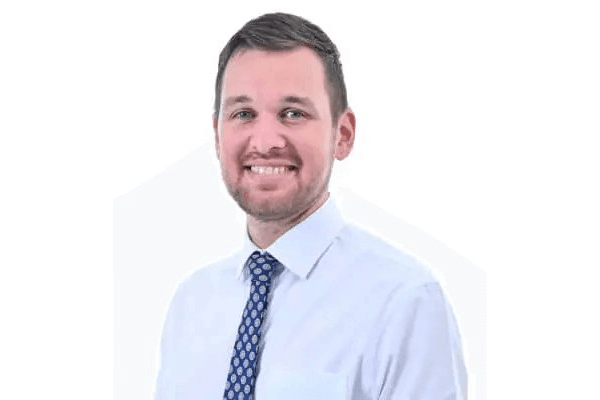 andrew-headshot-600x400